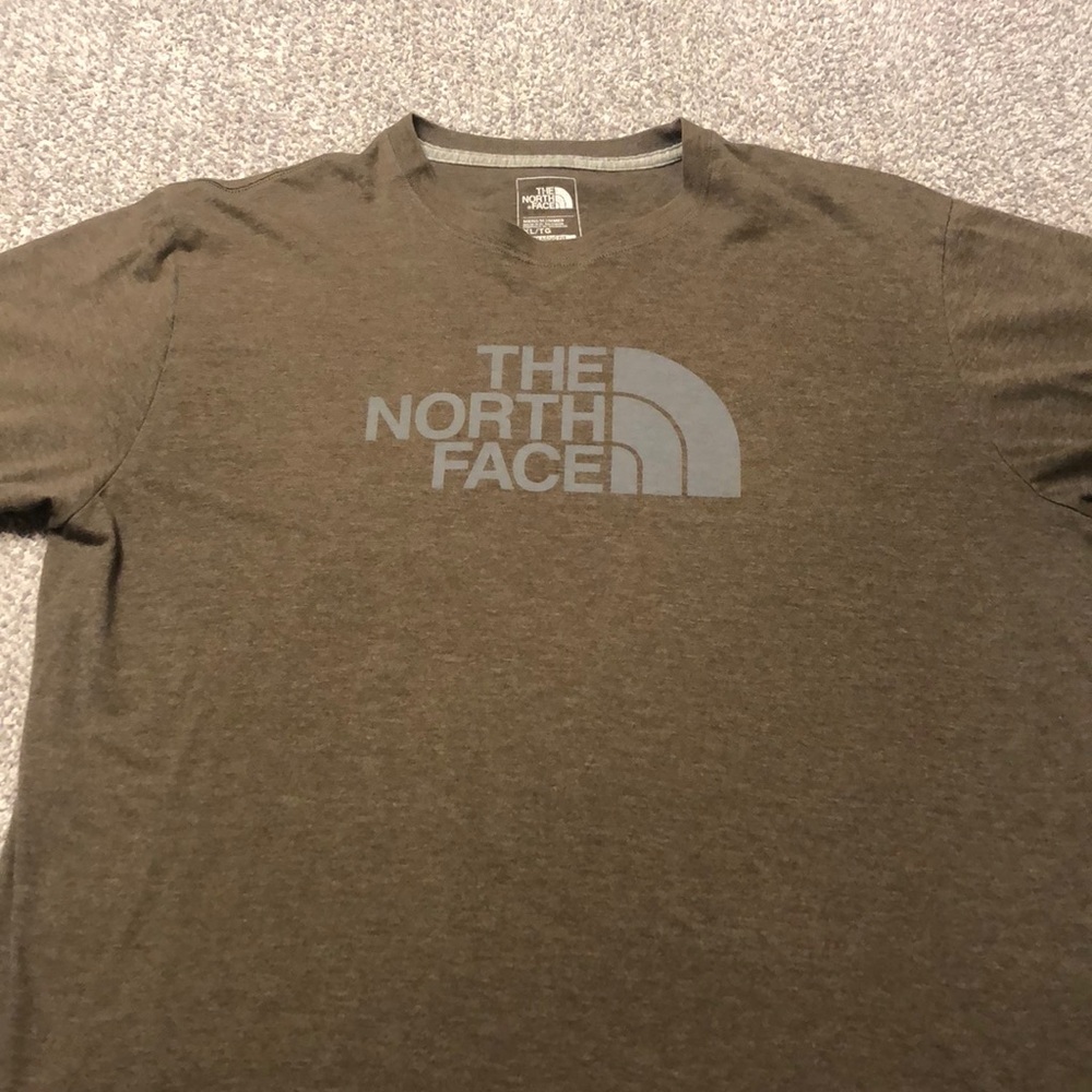 The North Face men’s T-shirt size XL
